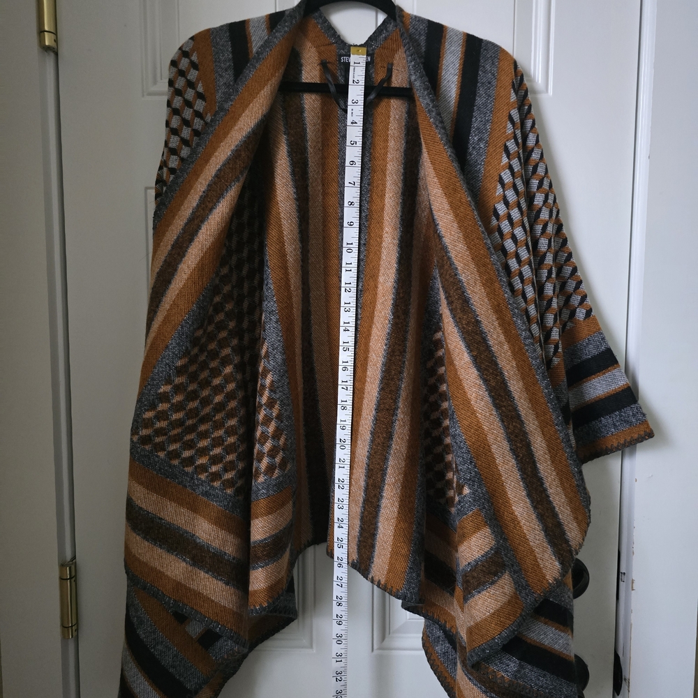 Steve Madden Orange and Gray Knit Open Poncho - Picture 6 of 6
